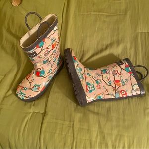 Girls Owl rain boots size 3 (big kids)